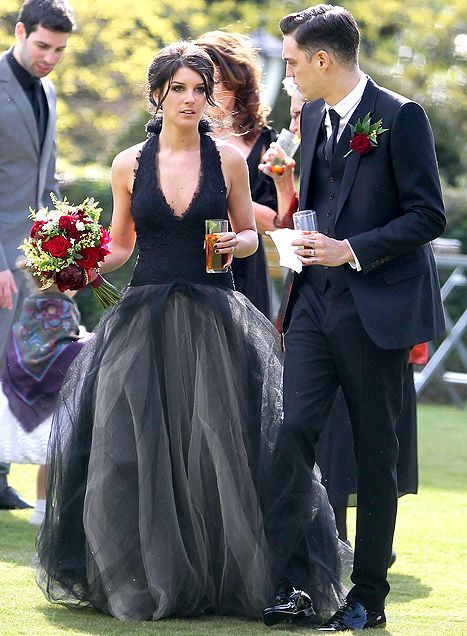 Hochzeit - Shenae Grimes Wedding: New Pictures And Exclusive Details!