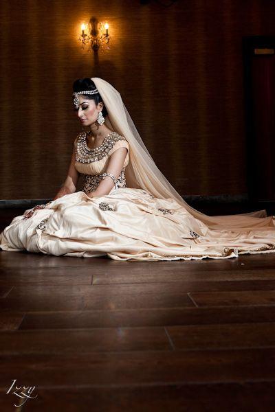 Hochzeit - Bollywood Fashion