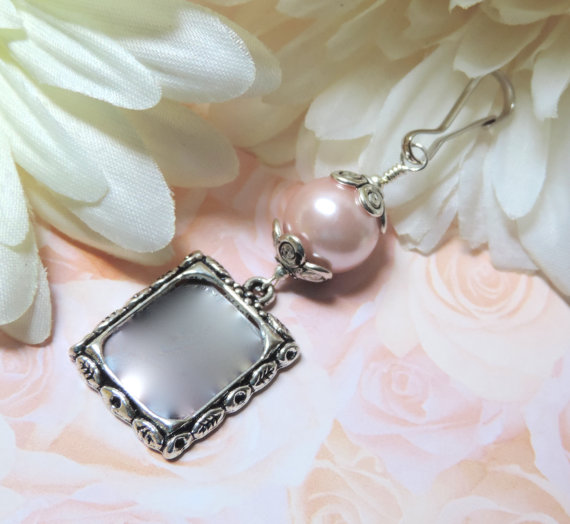 زفاف - Wedding bouquet charm. Pink, white, ivory or blue pearl photo charm.