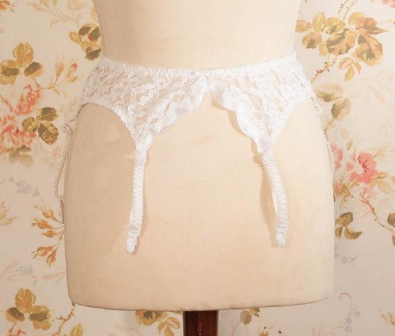 Wedding - Vintage White Corded Lace Garter Belt, Suspender Belt. Waist Circumference: 23 - 27"