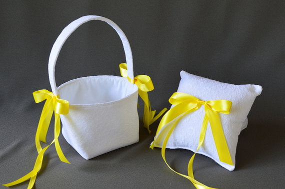 Hochzeit - White Lace Wedding Ring Pillow and Flower Girl Basket Set with yellow satin ribbon bows