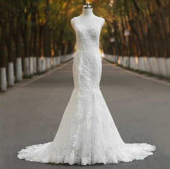 Mariage - Vintage Mermaid Wedding Dress White/Ivory Handmade Appliqued Tulle Sweep Train Bridal Gowns Sexy Cap Sleeve Wedding Dress