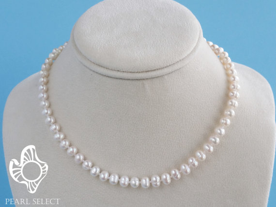 Wedding - Freshwater pearl necklace,pearl necklace,bridesmaids gift,bridesmaids necklace,white pearl necklace,6-7mm,