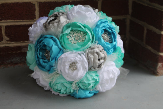 Hochzeit - Heirloom brooch bouquet. Fabric peony flowers in turquoise, Tiffany blue, silver and white. SAMPLE SALE