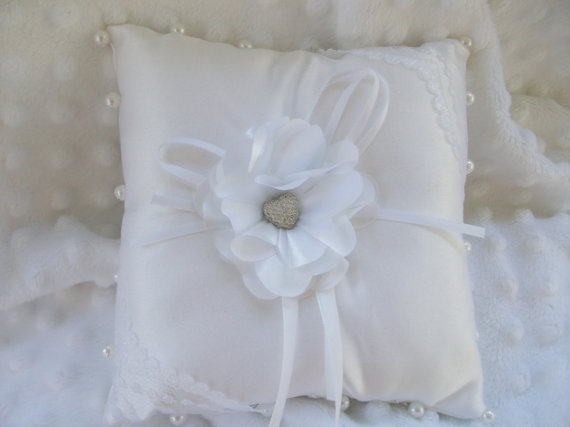 Hochzeit - Wedding Ring Bearer Pillow 6" by 6" White Satin