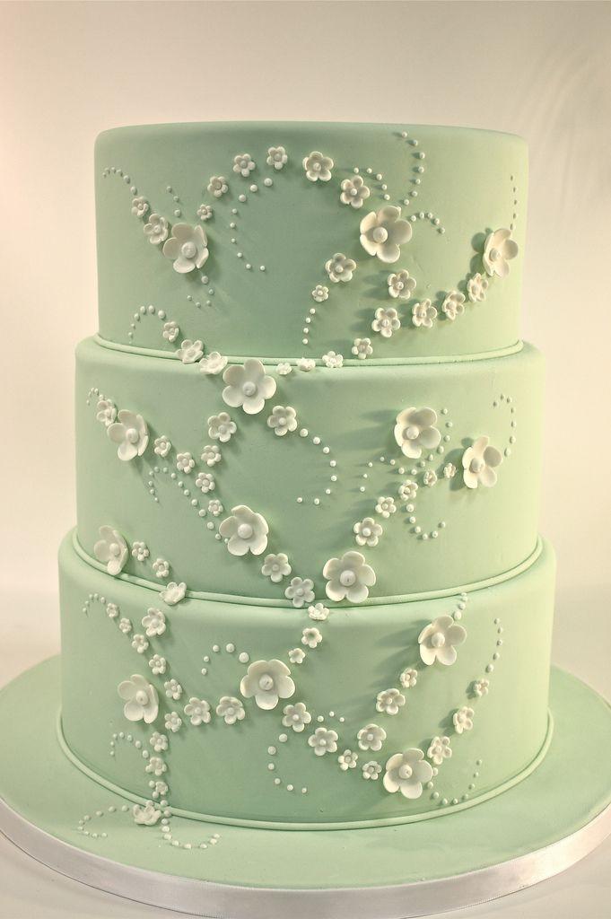 Mariage - 25 Mint Wedding Cakes You'll Love
