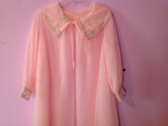 زفاف - BRIDAL 50s/60s pink house robe Pegnoir jacket lace pink ribbon Small/Medium loungewear S/M
