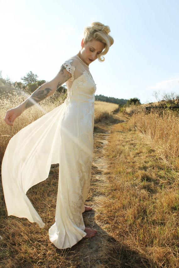 Mariage - MIMOSA Vintage 90's Jessica McClintock Wedding Dress . Mesh Shoulders . Sheer Neckline . Maxi Length . Size 7/8 . Vintage Bridal .