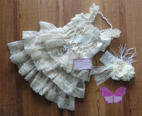 Hochzeit - Lace Flower Girl dress- Flower Girl Dresses - Cream flower girl dress - Lace dress - Rustic Girls Dress - Baby Lace Dress Junior Bridesmaid