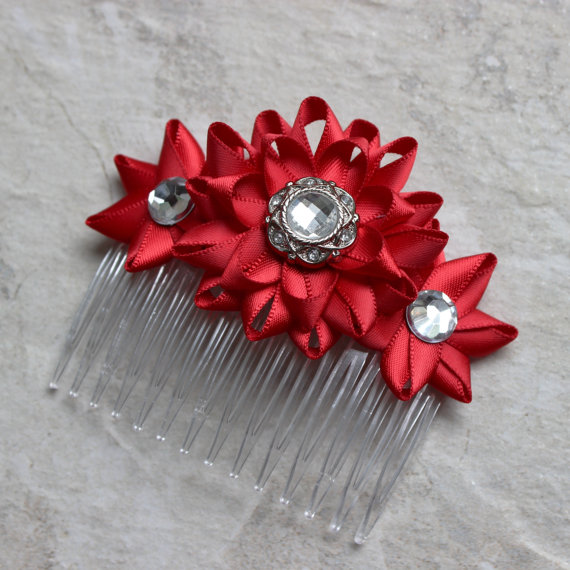 Mariage - Red Hair Accessory, Red Hair Comb, Red Hair Flower, Red Flower Comb, Red Wedding Hair Accessories, Hair Accents, Bridesmaid Hair Combs