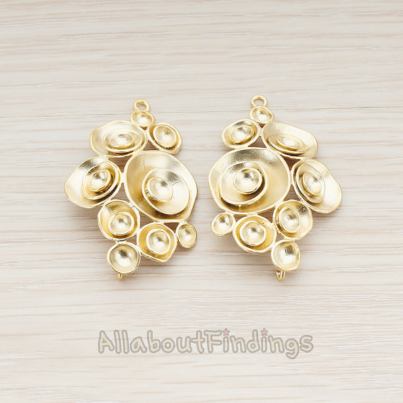 Wedding - PDT550-MG // Matte Gold Plated Abstract Rose Bouquet Connector Pendant, 2 Pc