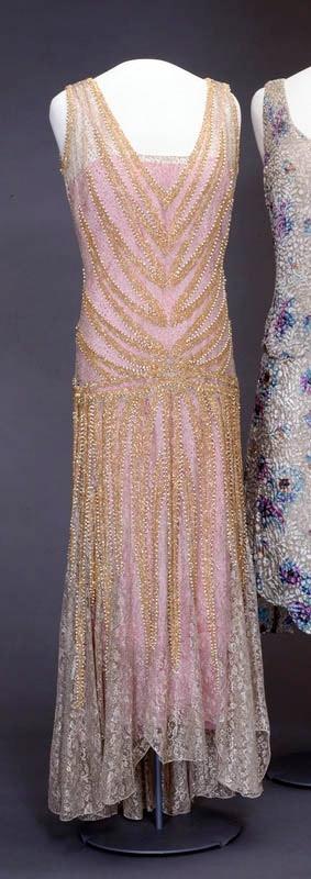 Mariage - Fringe, Beads, Feathers: 1920s Formal Evening Dresses