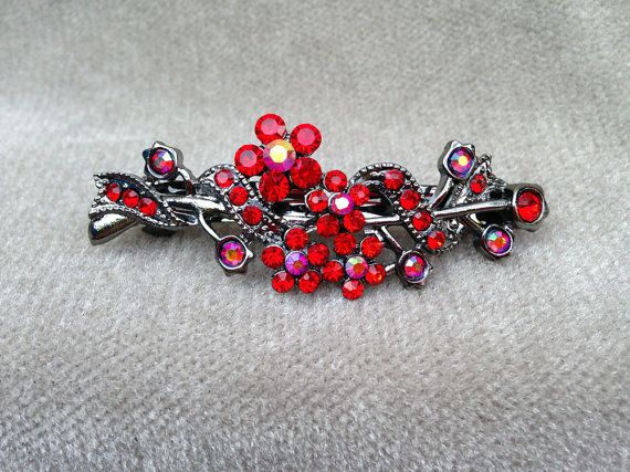 Свадьба - Red Rhinestone Hair Clip / Holiday Wedding / Holiday Barrette Clip / Vintage Inspired Holiday Clip
