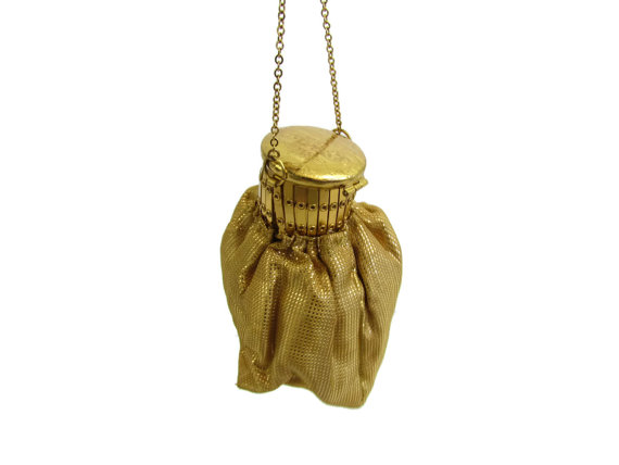 Hochzeit - Unique Gold Flapper Handbag Vintage Metal Purse Bag With Expandable Lid Chain Handle Wedding Evening Clutch Bag 1920s Wedding Bridesmaid