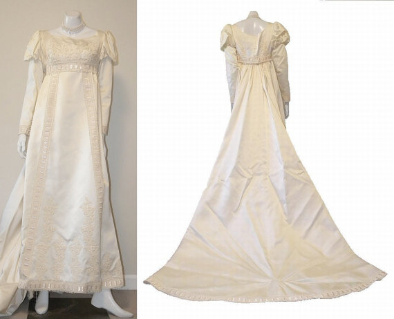 زفاف - Opulent 60s Vintage Renaissance Style Satin Wedding Dress, Train & Veil