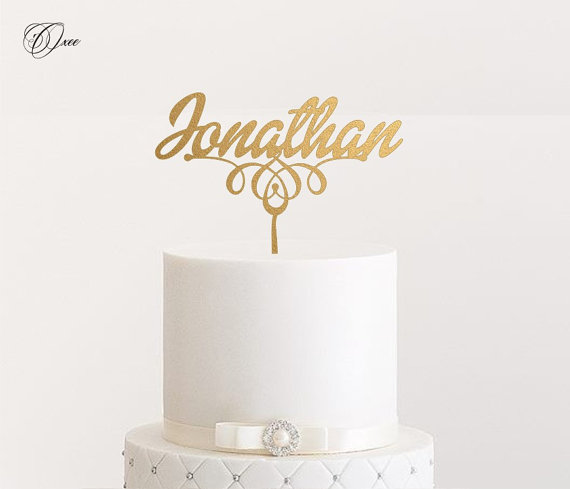 Hochzeit - Custom name wedding cake topper by Oxee, metallic gold and silver personalized cake toppers