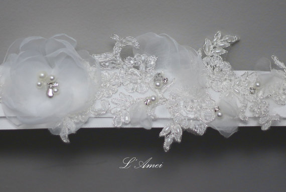 Wedding - Simple Design Beautiful Small White Flower Wedding Sash Bridal Belt with beaded Lace and hand cut Organza flower on an Ivory White Ribbon