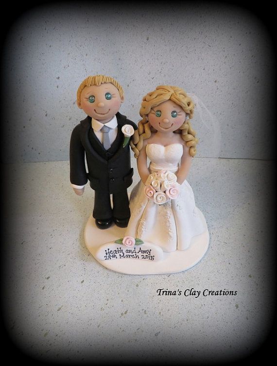Hochzeit - Wedding Cake Topper, Custom Cake Topper, Bride And Groom, Polymer Clay, Personalized, Keepsake