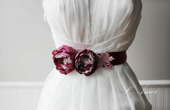 زفاف - Handcrafted Red Wine Rose  Embroidered Lace Wedding Sash Bridal Belt