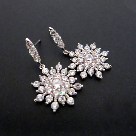 Mariage - Snowflake Wedding earrings, Rhinestone Snowflake earrings, Winter Wedding earrings, Cubic zirconia earrings, Crystal earrings, Bridesmaid