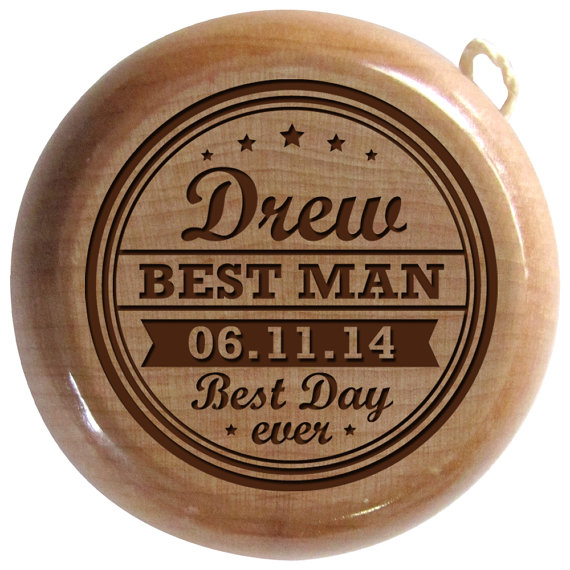 Mariage - Personalized Groomsmen Gift,Custom Ring Bearer gift, Bridal party gift personalized Junior Groomsmen yoyo gift Best Man gift,Groomsman gift,