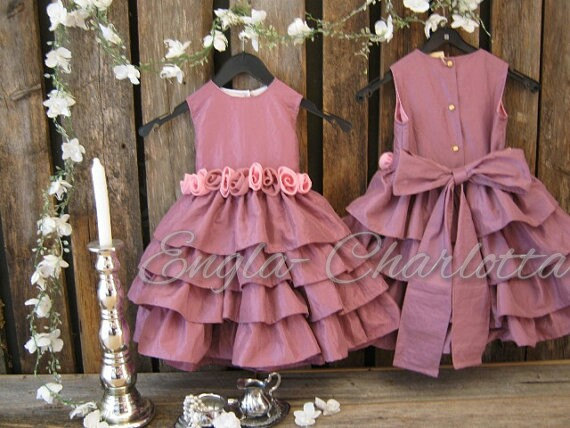 Mariage - Dusty rose flower girl dress. Toddler girls special occasion dress. Dusty pink taffeta flower girl ruffle dress. Girls spring wedding dress
