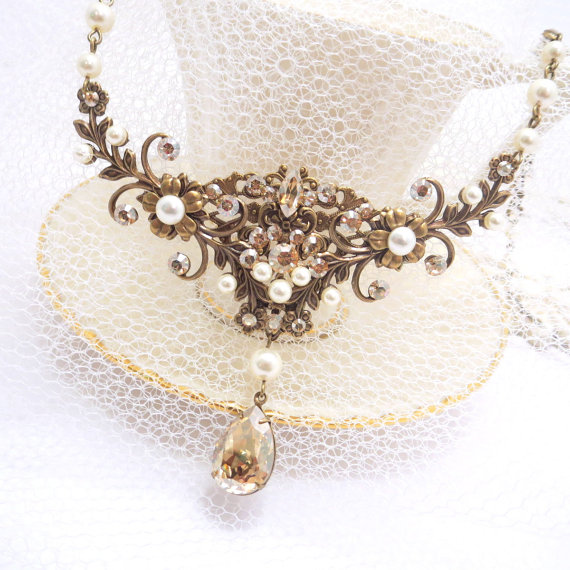 Hochzeit - Bridal necklace, antique brass necklace, wedding necklace, vintage style necklace, bridal jewelry, Swarovski crystals and pearls