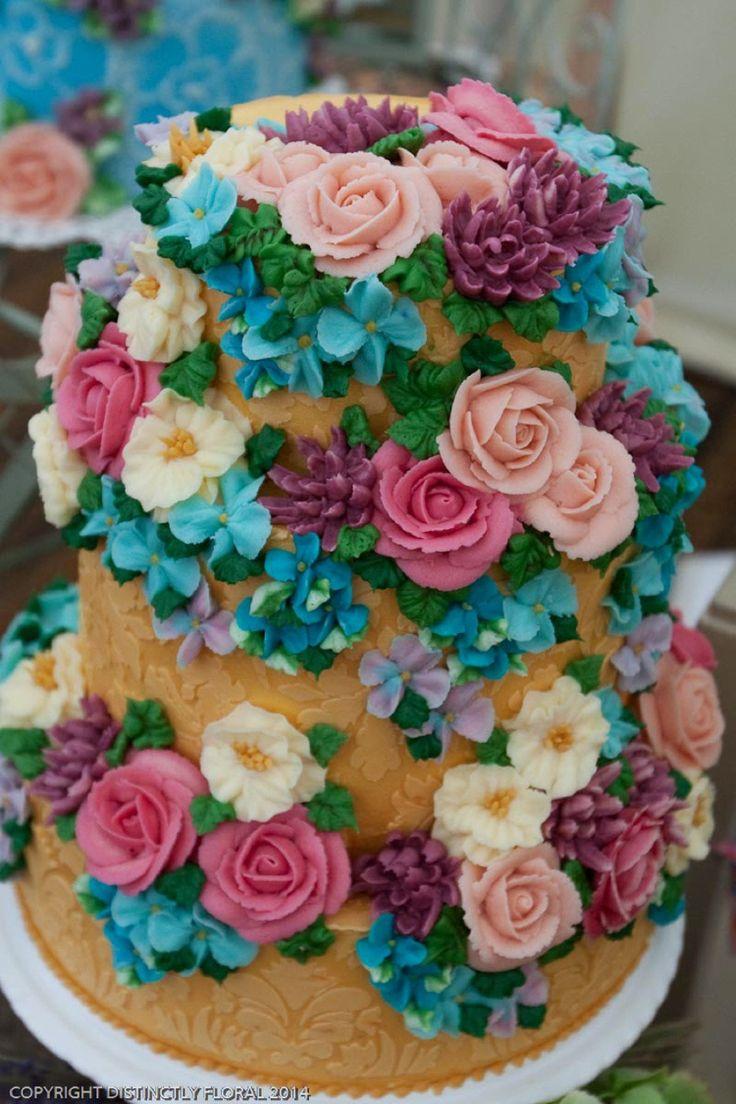 زفاف - Whimsical & Pretty Buttercream Wedding Cakes By Emma Page Cakes –...