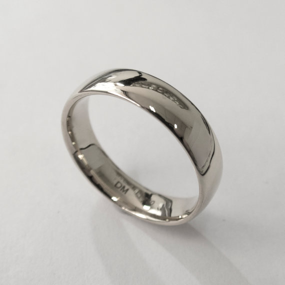 Hochzeit - Comfort Fit Wedding Band - Platinum Ring , Unisex Ring , Wedding Ring , Platinum Wedding Band, men's band, mens ring, Wide Wedding Band