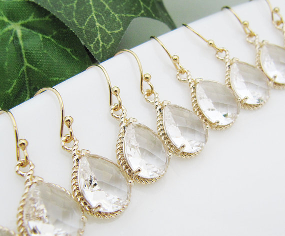 زفاف - 15% OFF SET of 8 Bridal Earrings Bridesmaid Earrings Clear Glass Gold Trimmed Pear Cut Earrings - Great for Bridesmaids