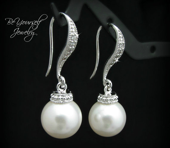 Свадьба - Pearl Bridal Earrings Swarovski Crystal Round Pearl Earrings Sparkly Hypoallergenic Earrings Wedding Jewelry Bridesmaid Gift Pearl Jewelry