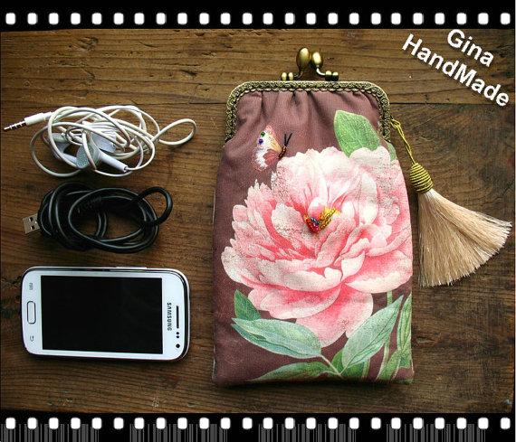 زفاف - Butterfly and Peony iphone case / iphone sleeve / coin purse / wallet / pouch / wedding clutch / kiss lock frame purse bag -GinaHandmade