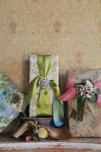 Hochzeit - Gift Baskets And Gift Wrap Designs