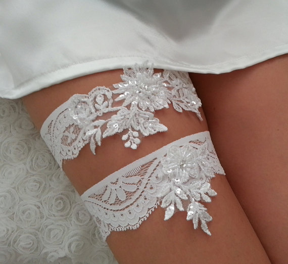 Hochzeit - White beaded beads garter lace garter beaded modern garter Lolita prom bridesmaid bridal garter burlesque garter free ship