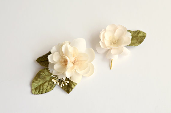 Wedding - Bridal hair pins, cream flower clips, wedding bobby pins, floral clips, wedding hair accessory