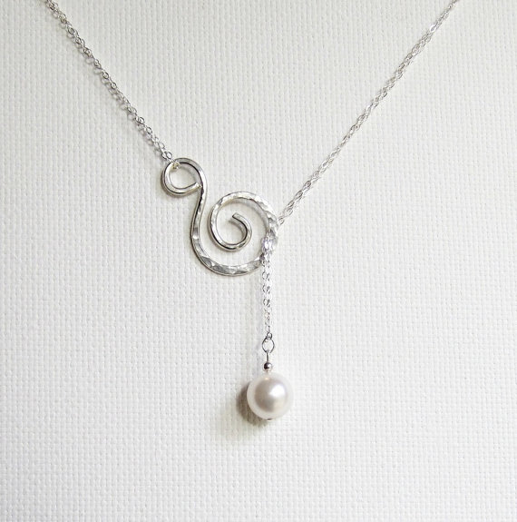 Hochzeit - Bridal Necklace, Sterling Silver Pearl Necklace, Lariat Necklace, Hammered Silver Necklace, Swirl Necklace, Mom Necklace, Wedding Necklace