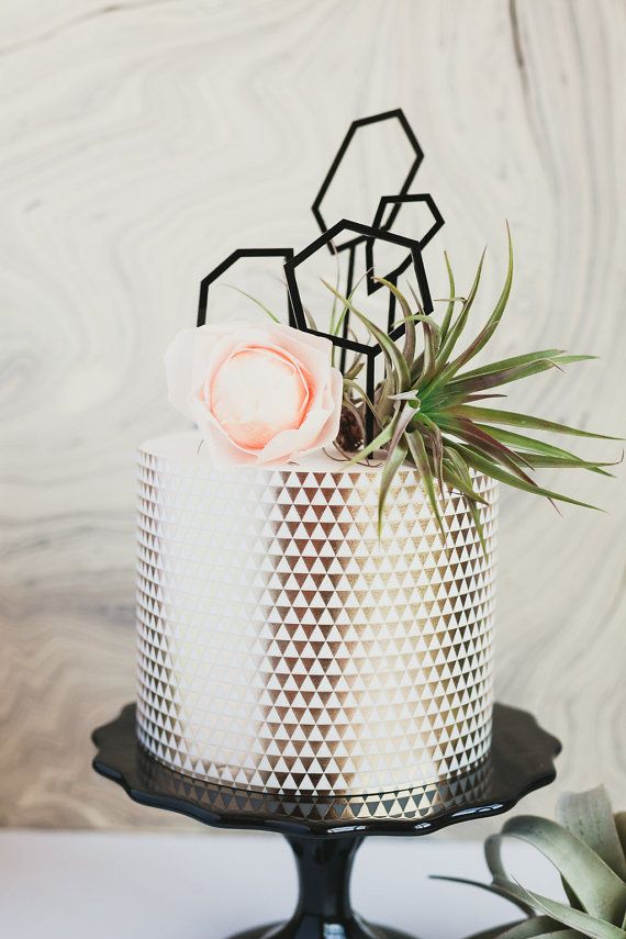 زفاف - Geometric Shaped Cake Topper Assortment, Laser Cut, Acrylic, 4 Ct. Assortment