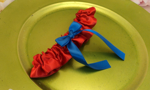 Свадьба - Satin Skirted Satin Bridal Garter....Custom Colors Available..shown in red/royal blue c
