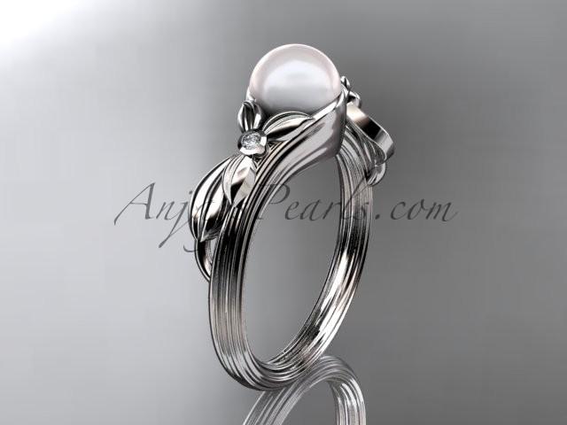 Mariage - Unique 14kt white gold diamond floral pearl engagement ring AP324