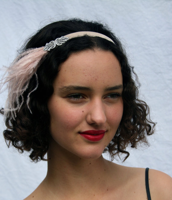 Hochzeit - Pink Headpiece, Gatsby Dress Hair Accessories, Blush Headband, Champagne Feather Headband, Swarovski Jewelry, Hair Jewelry,  Velvet Ribbon