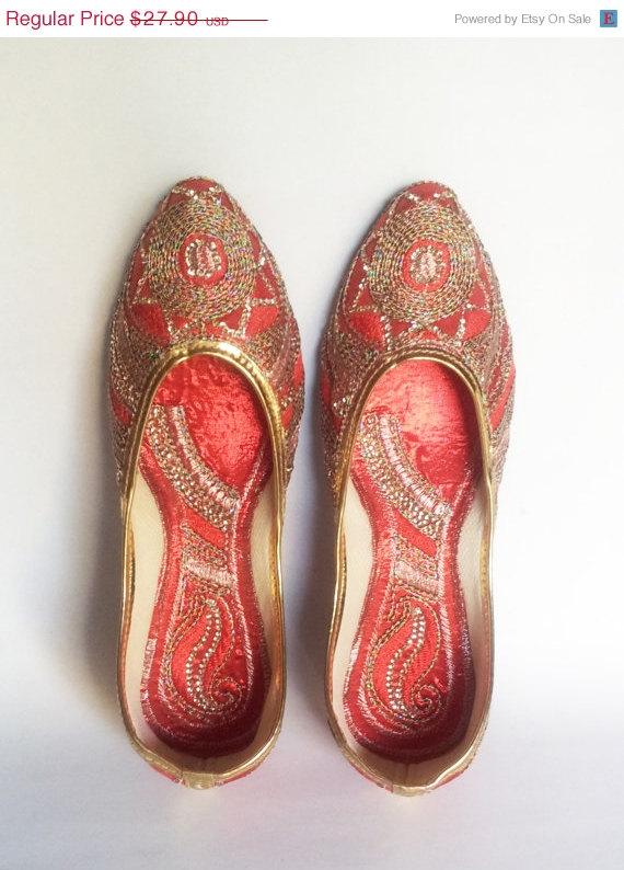 Mariage - 15%SummerCelebration US size 5/Red Shoes/Women Ballet Flats/Gold Embroidered Women shoes/Designer Bridal Shoes/Wedding Shoes/Royal Styled Jo