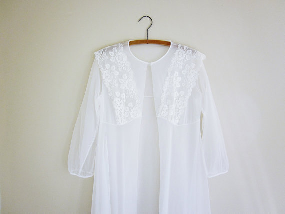 زفاف - Henson Kickernick Vintage Peignoir Robe, Sheer White Lace And Nylon Chiffon Fabric, Mid Century 1960s Lingerie, Honeymoon Gown, Bridal Idea