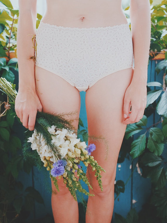 Mariage - BEIGE color lacy Hipster style Panties. Gentle material. Handmade Knickers in all Sizes.
