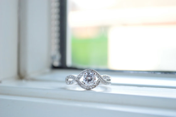 زفاف - 1.25ct Brilliant Cut Engagement Ring - Silver Promise Ring - Sterling Silver Ring - CZ Solitaire Ring - Twisted Band Engagement Ring