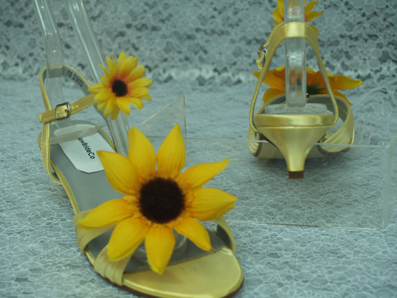 Свадьба - Sunflower Wedding Shoes Bridesmaids Affordable price Most Widths & Sizes  Dyed Black Purple Champagne plus more Colors