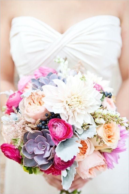 Hochzeit - 21 Gorgeous Bridal Bouquet Inspirations