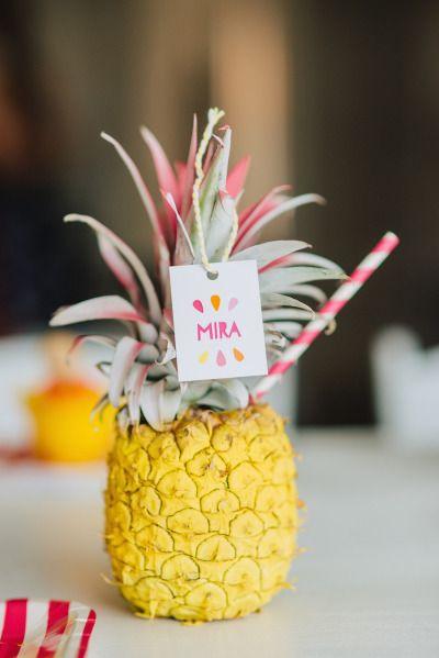 Hochzeit - Trending: Pineapples Everywhere!