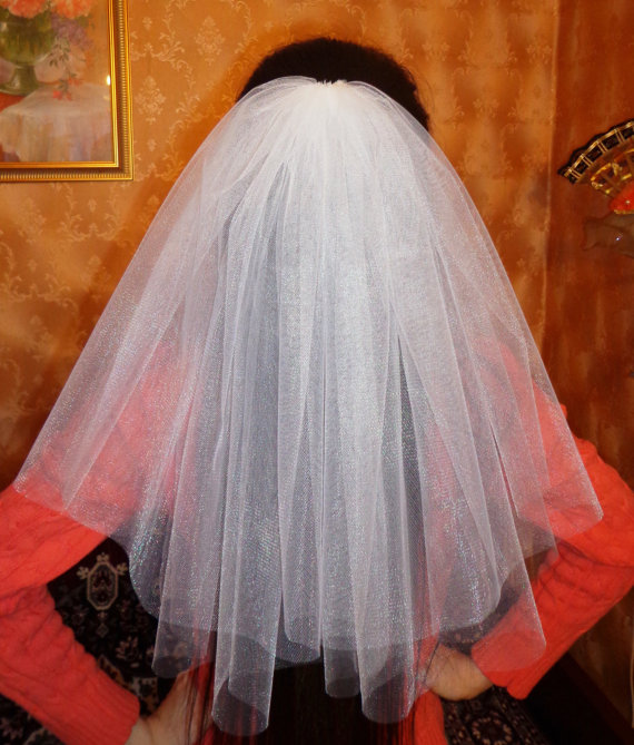 Hochzeit - Bachelorette party Veil 2-tier white, middle length. Bride veil, accessory, bachelorette veil, wedding veil, hens party veil