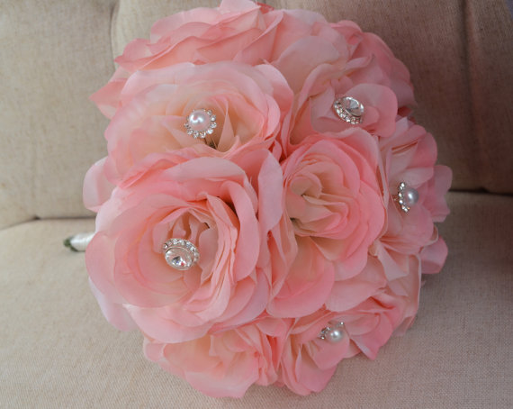 Wedding - Pink Blush Glamorous Premium Soft Silk Rose Brooch BRIDAL or BRIDESMAID'S bouquet luxurious and elegant Brooch bouquet/ Choose Rose Color