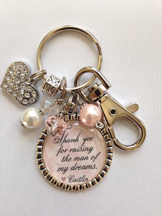 Wedding - Personalized Mother of the Groom Gift, Thank you for raising the man of my dreams, keychain daughter in law mother in law beautiful